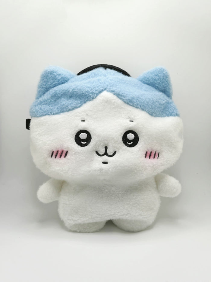 Three cute, fluffy handmade plush climbing chalk bags featuring Chiikawa, Usagi with a chaotic expression, and Hachiware. Designed with high functionality for climbers with wide top rim openings for easy chalk access and fleece-lined interiors. Perfect bouldering accessories and great climbing gifts.