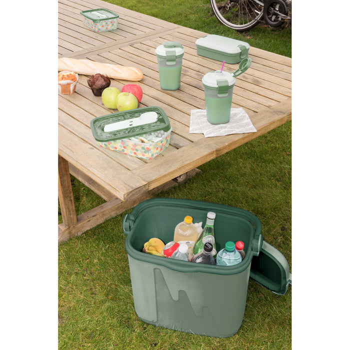 Curver travel refrigerator, for refills, capacity 10L green