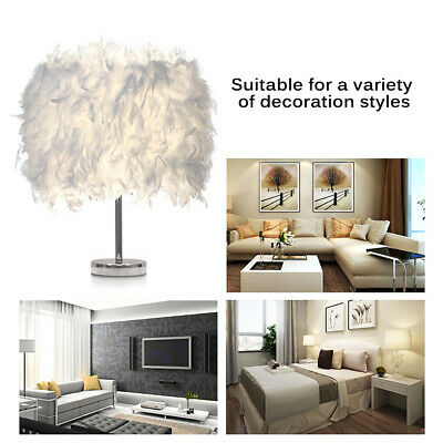 The Feather Shade Table Lamp is suitable for a variety of decoration styles