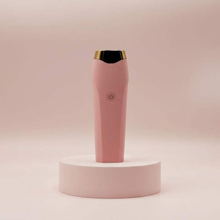 A Handheld Hair Bakhoor Burner Comb.