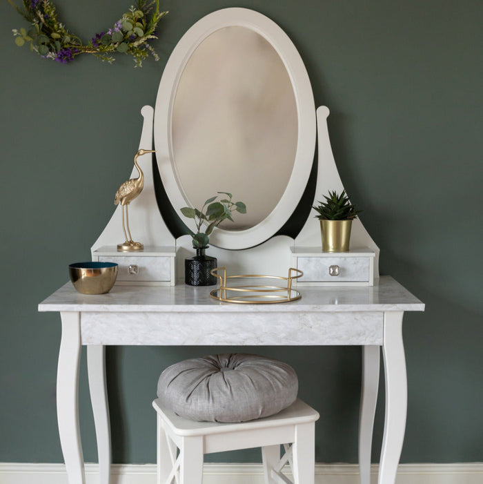 Cortes gold adhesive vinyl on a vanity