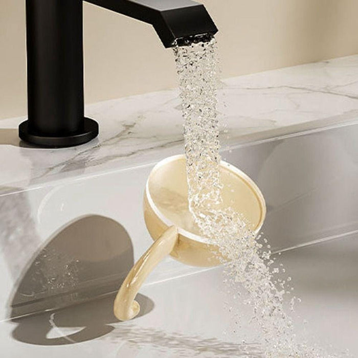 Cleaning of Suction Cup Hook.