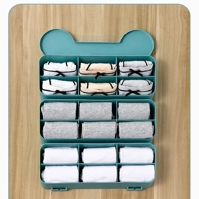 Wall-mounted Cloths Organizer